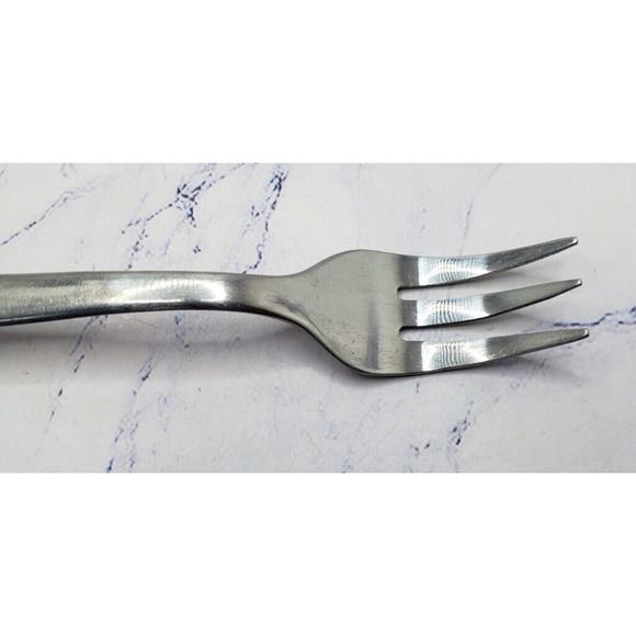 Vintage Halco Stainless Steel Small Fish Oyster Fork - Picture 7 of 7